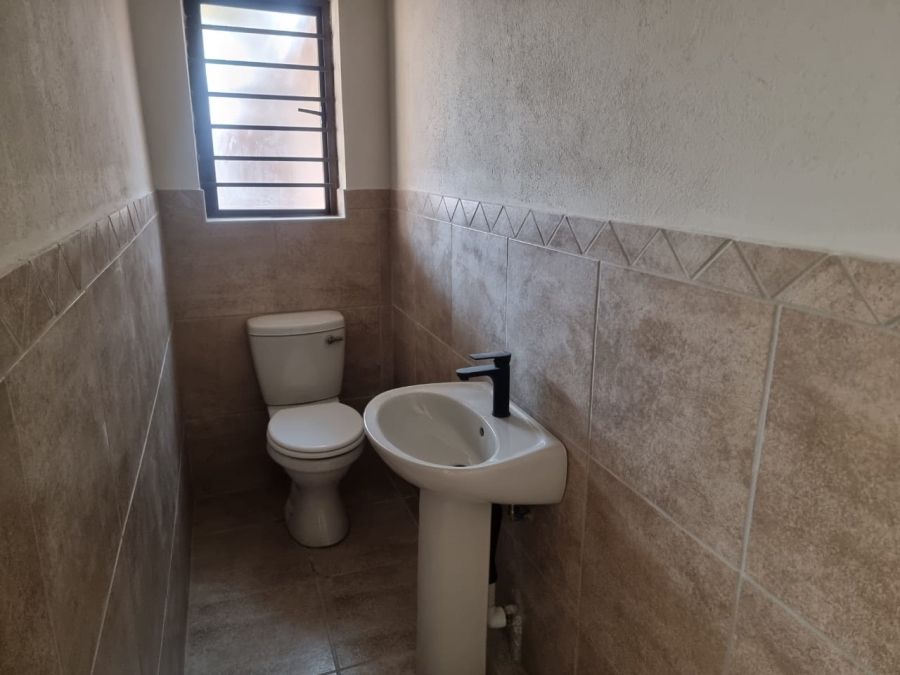 3 Bedroom Property for Sale in Waterval East North West
